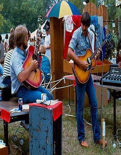 1982-03 Mike and Rud